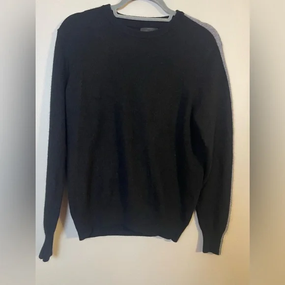 Magaschoni Men's Classic Black Crewneck 100% Cashmere - Picture 1 of 7